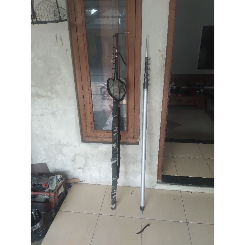 galah bahan almunium lengkap dengan sarung galah panjang 8,5mtr