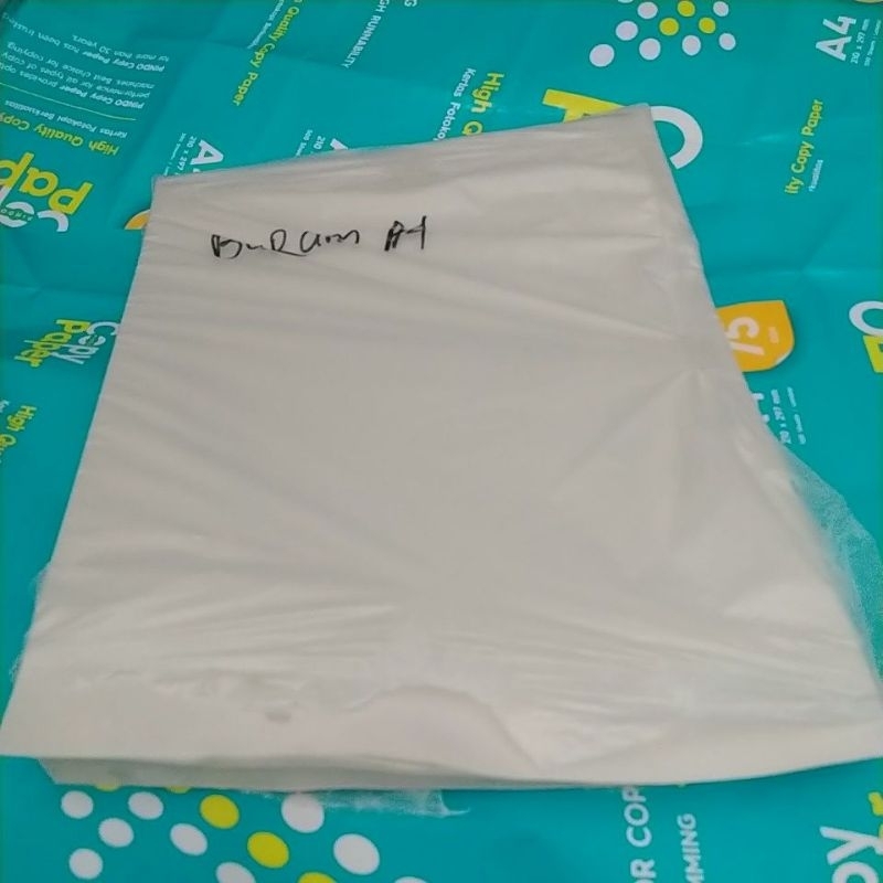 

Kertas A4 buram