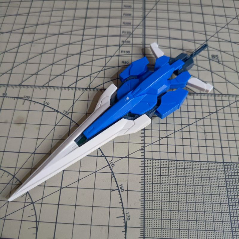 RG 1/144 GUNDAM OO 00 XN RAISER/SEVEN SWORD PART WEAPON GN BUSTER SWORD II 2 UNIT