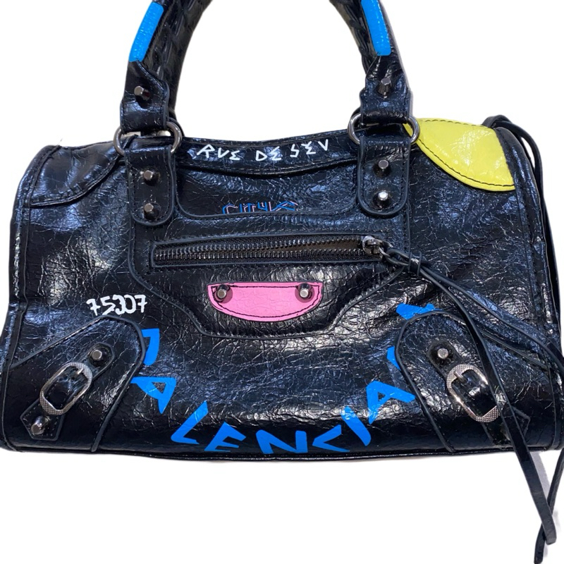 tas balenciaga by cosmo butik cik dian