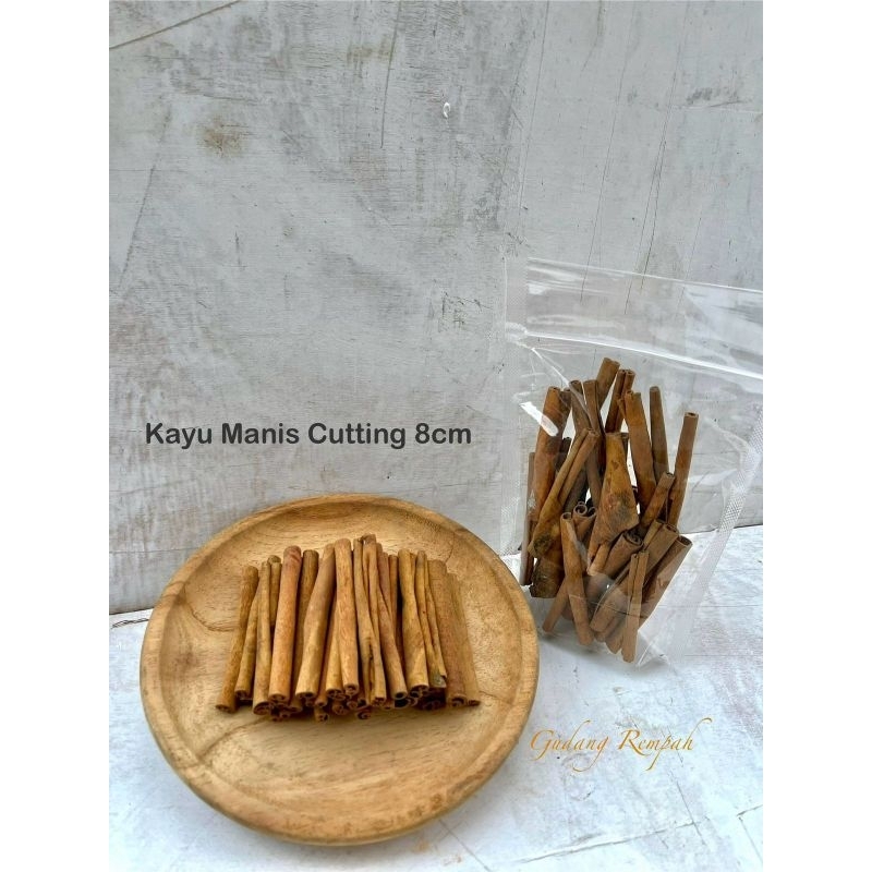 

KAYU MANIS CUTTING 8CM/KAYU MANIS POTONGAN
