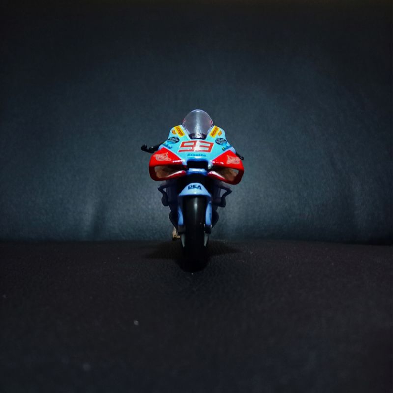 Diecast Ducati Motogp Custom Marc Marquez 2024 Skala 1:18
