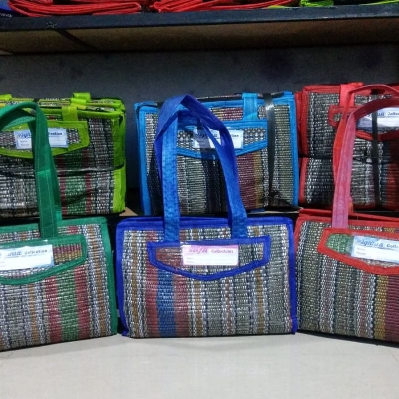 

Tas Tenun Tikar Hajatan [Muat Gula 3kg] / Tas Buwuh Murah / Tas Hajatan Murah / Tas Souvenir Murah