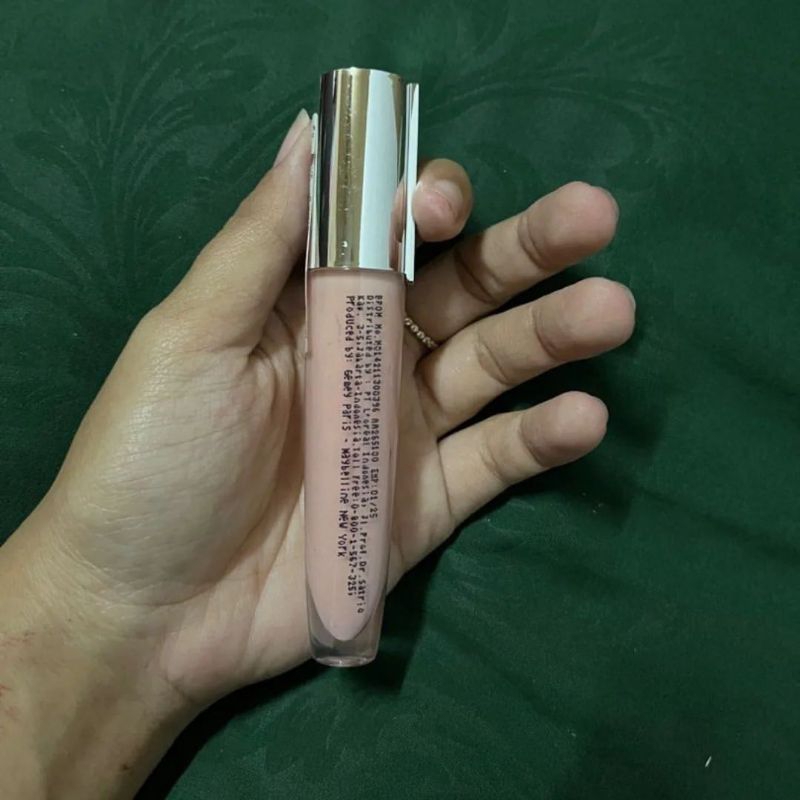Loreal rouge signature plump lip gloss