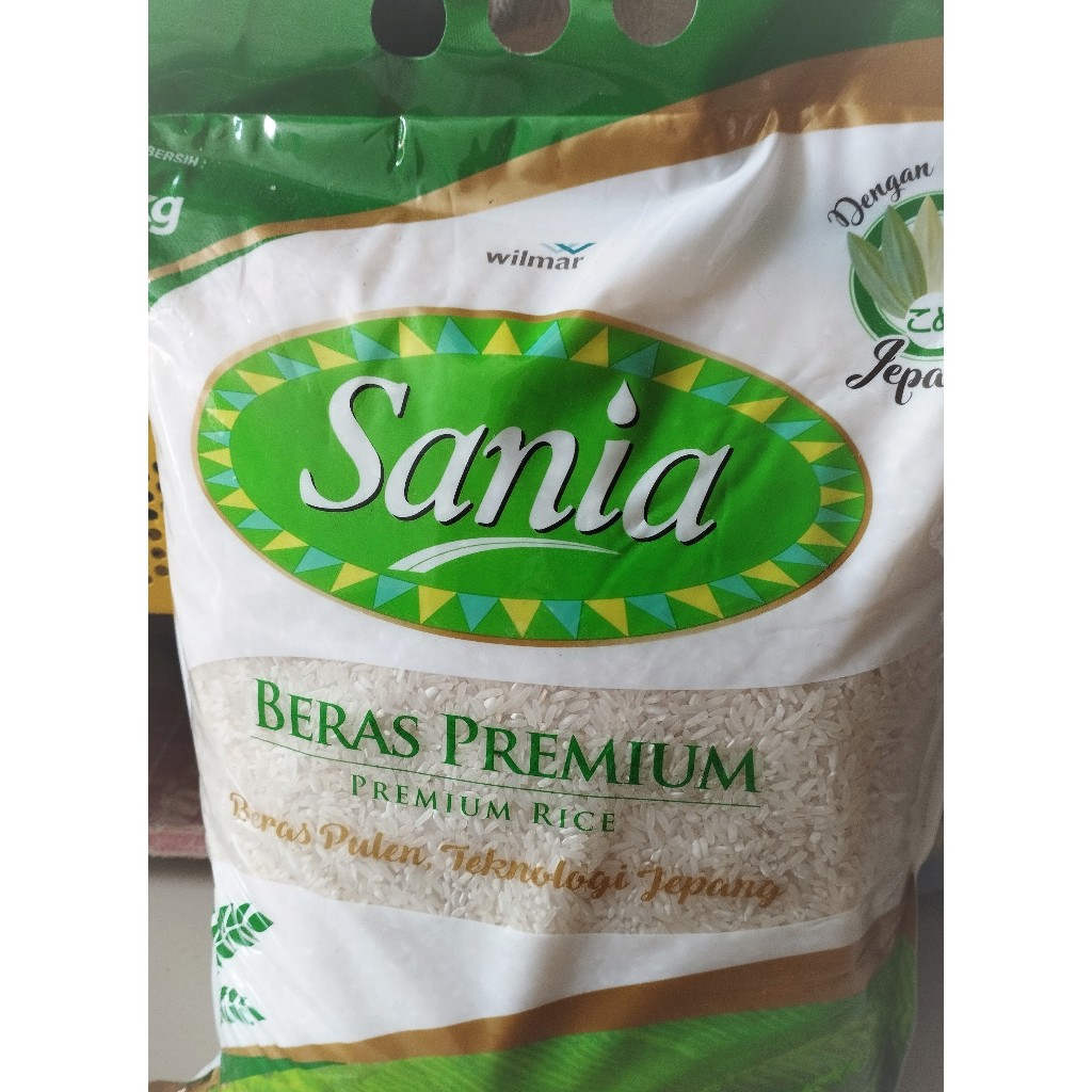 

beras premium kemasan 5 kg