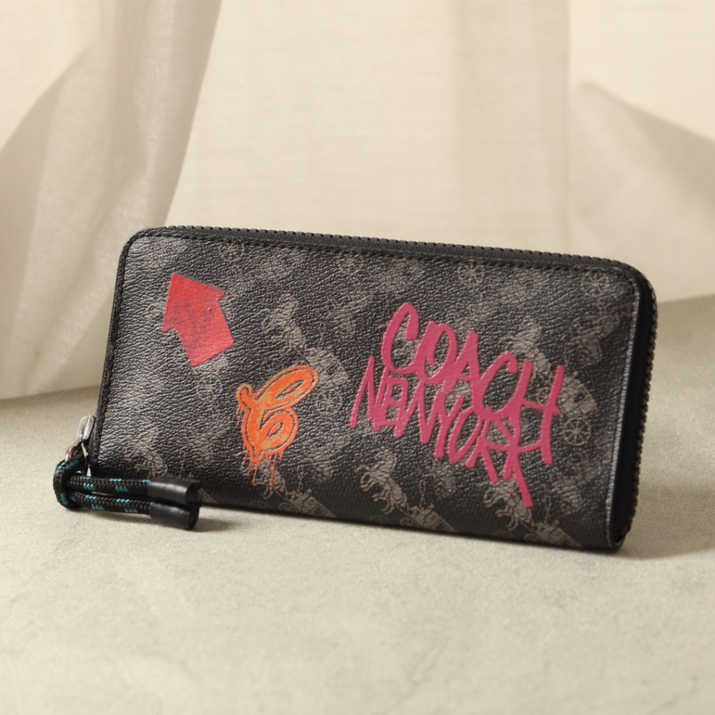 [READY - Coach Slim Accordion Zip Wallet Horse Carriage New York Black Grey
