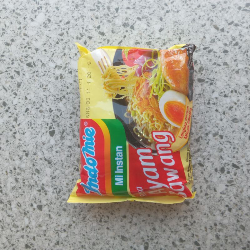 

indomie ayam bawang