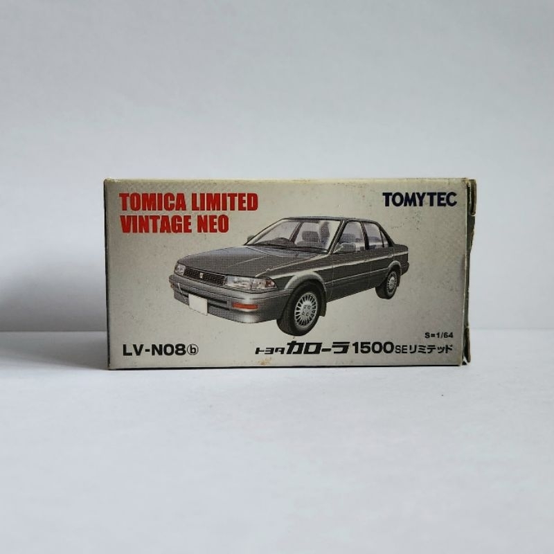 Tomica Limited Vintage Toyota Corolla Twincam 1500SE Limited Grey