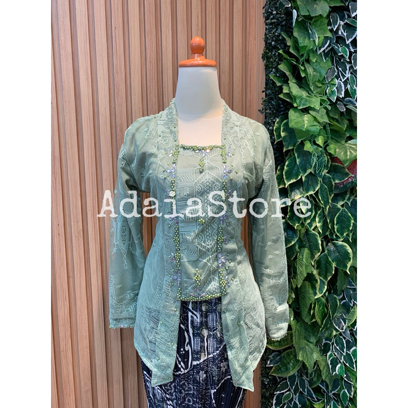 KUTUBARU MALIKA / KUTUBARU BRUKAT PAYET / KEBAYA MALIKA KATUN / BRUKAT MALIKA HALUS / KEBAYA MODERN