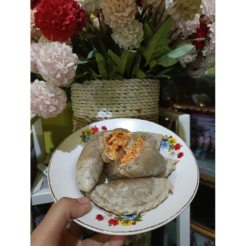 

CIRENG ISI AYAM SIZE JUMBO