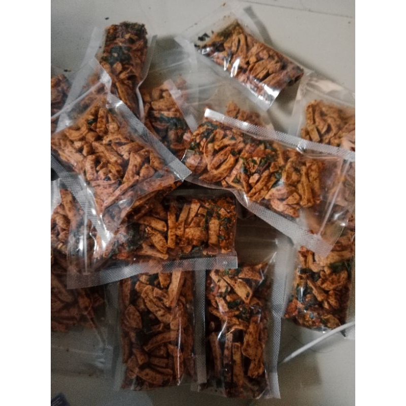 

Basreng pedas daun jeruk