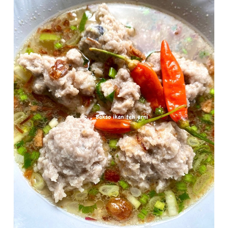 

Bakso Ikan Isi 6 Uk sedang/Bakso ikan malingping/Baso ikan malimping/Bakso ikan binuangen