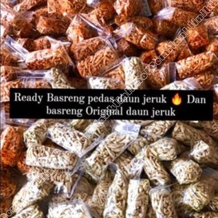 

Terlaris UNTUK DIJUAL LAGI Basreng Daun Jeruk isi 2pcs 5gr STANDING POUCH TERPISAH