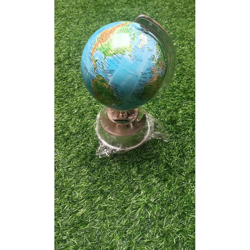 

globe 13 cm. globe celengan. globe meja. globe diametee 13 cm