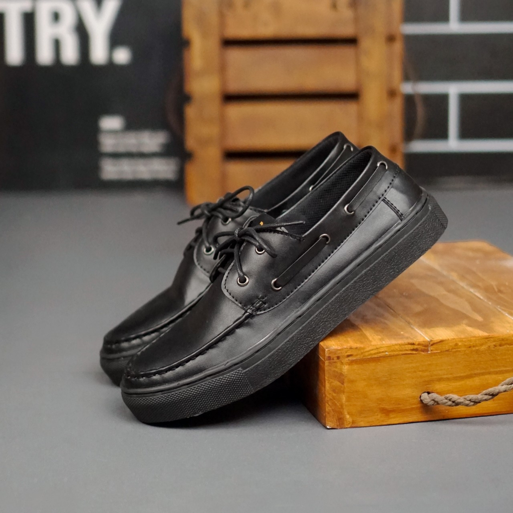DENNAY Tola Sepatu Formal Pantofel Pria Boots Hitam Kasual Kerja Kulit Sintetis Original