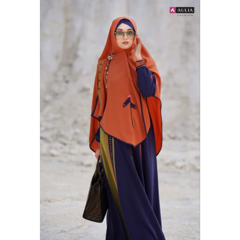 set gamis HAWA navy ready S from Aulia fashion