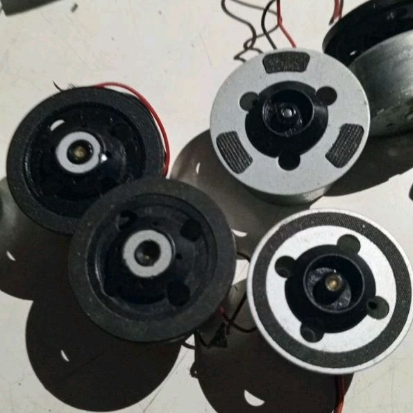 Dinamo Layangan RF 300 + Topi