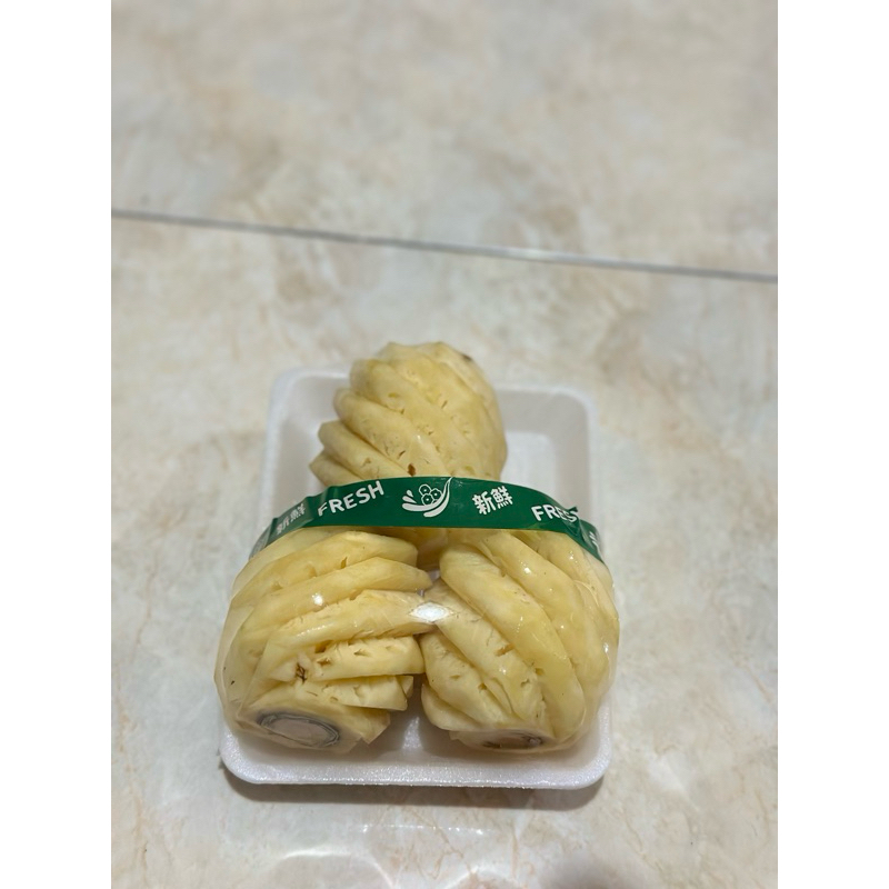 

NANAS MATANG KUPAS FRESH 3 pc