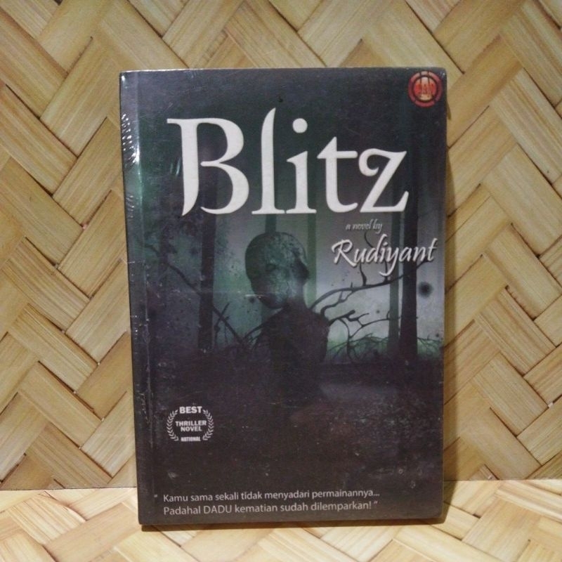 Novel Thriller. Blitz. Rudiyant.   r4