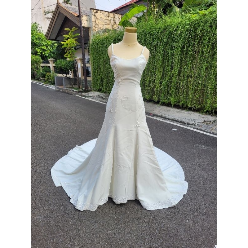 Gaun Pengantin Wedding Dress Bridal Bride Putih White Simple Korean Korea Prewedding Japan Import Je