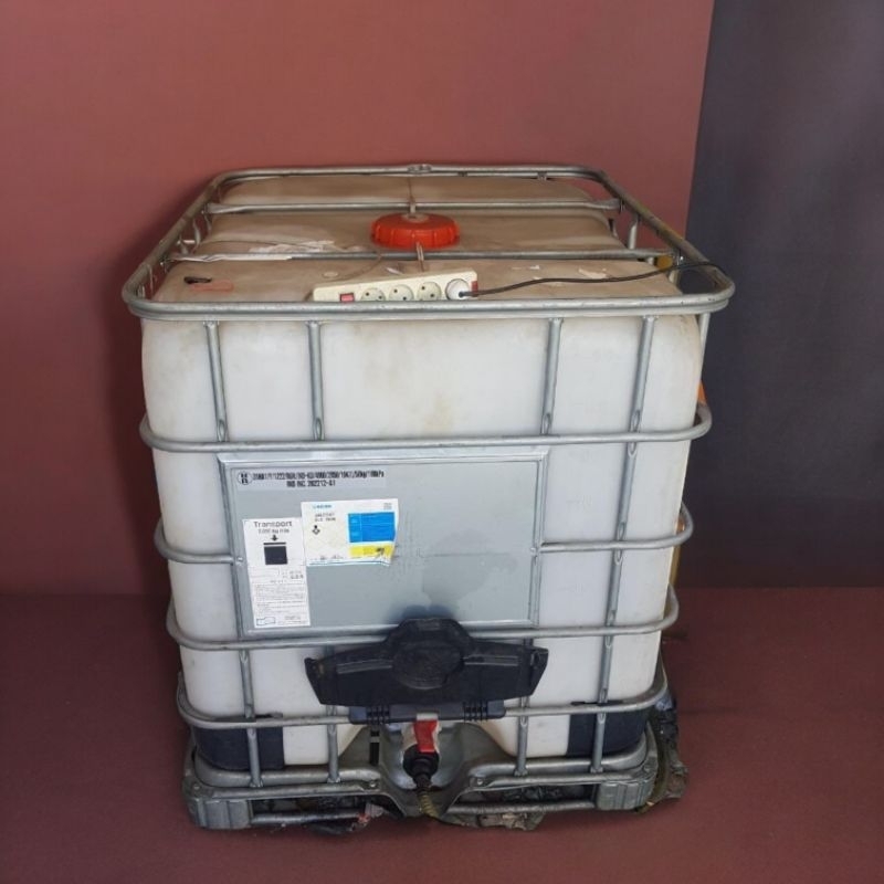 Kempu / Tandon air 1000 liter