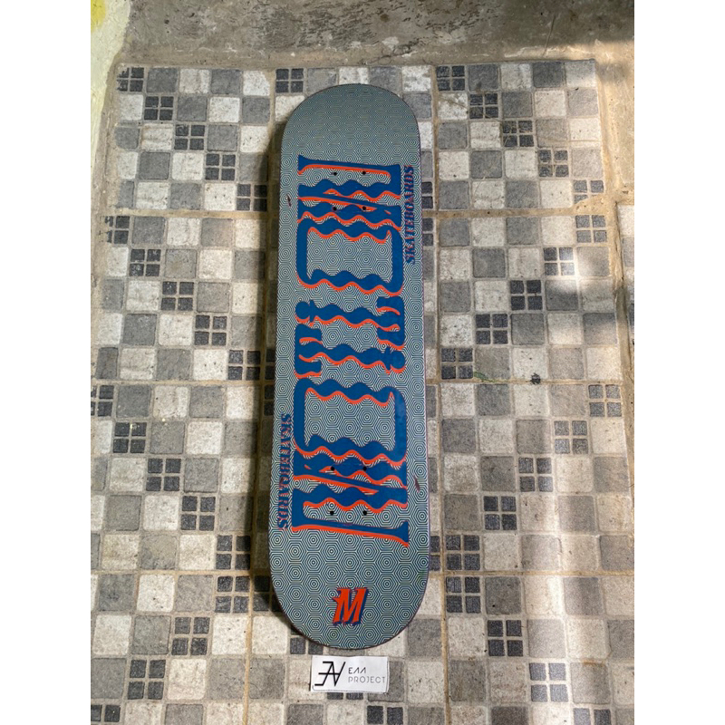 Deck Motion Skateboard