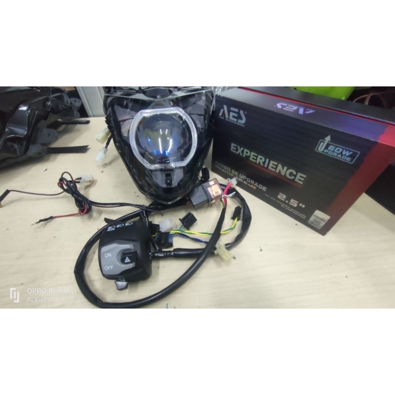 CB150R/CBX150 BILED EXPERIENCE V2 PNP HOLDER GSX-1000