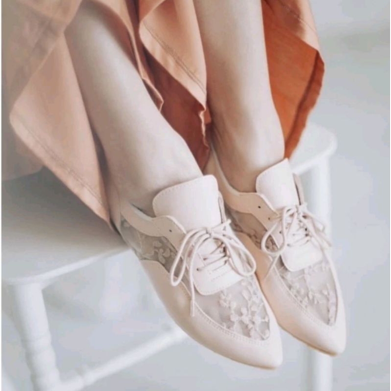 Sepatu Wanita Ittaherl Willow Blush 40 Nyaman Empuk