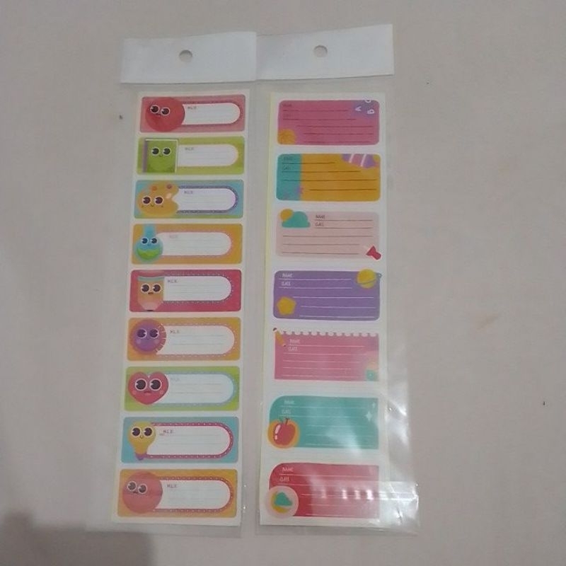 

Artkertas sticker nama isi3