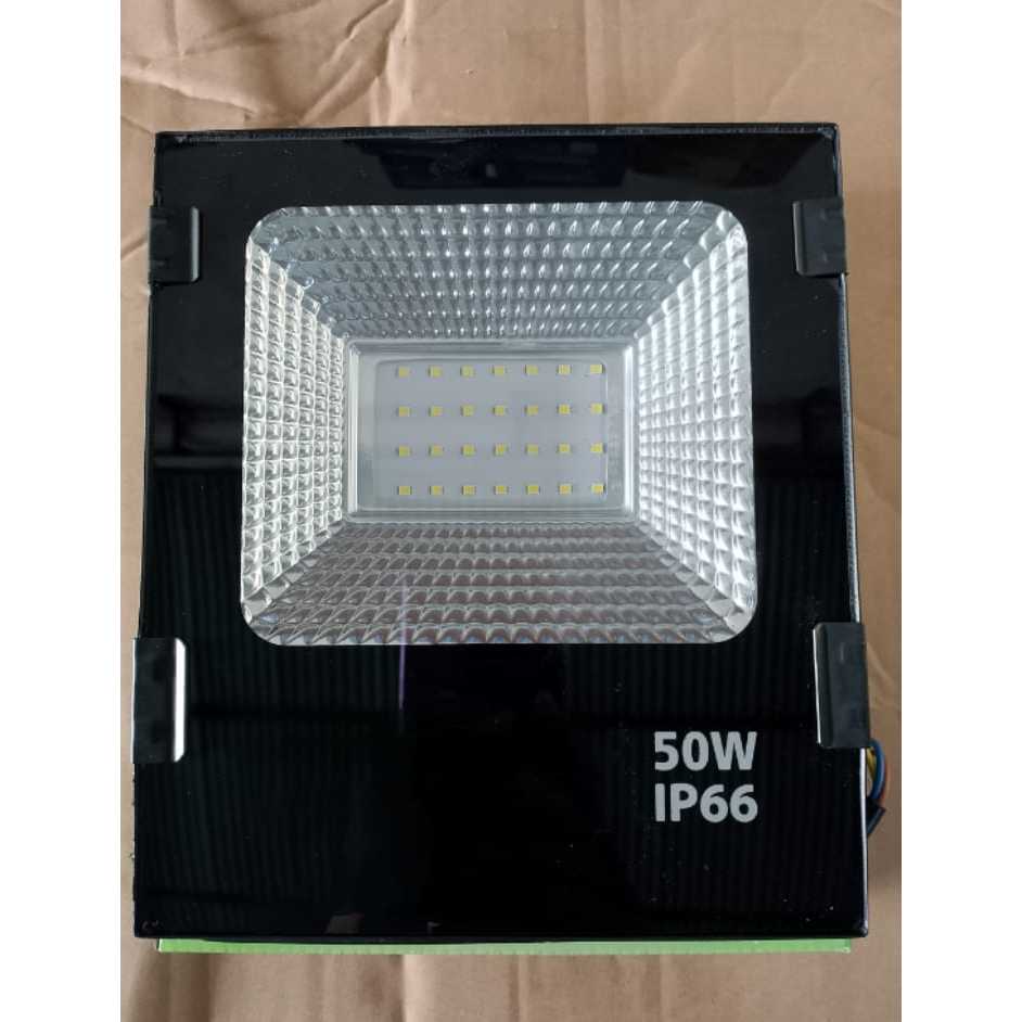 Lampu Sorot LED 50W / Kap Sorot LED / Floodlight / Lampu tembak