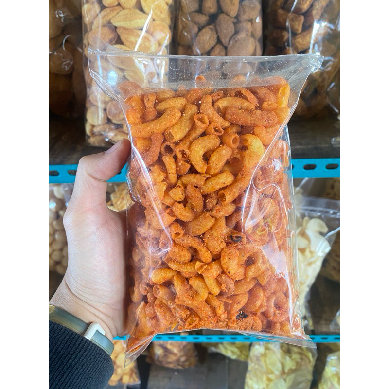 

kemasan 250 gram makaroni hexa pedas asin lezat pedas kekinian makaroni viral