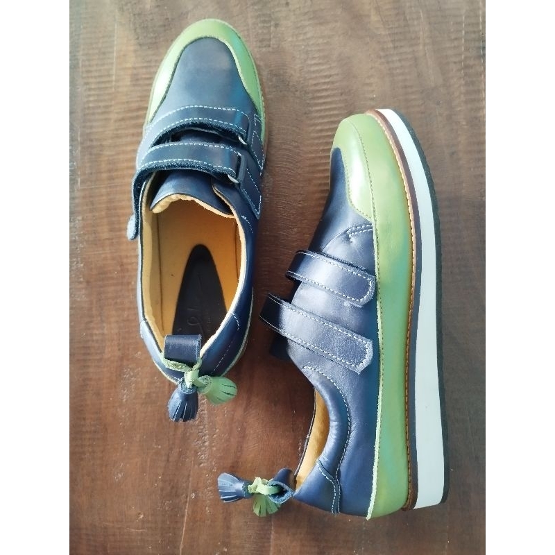 Sepatu Kulit Serlium