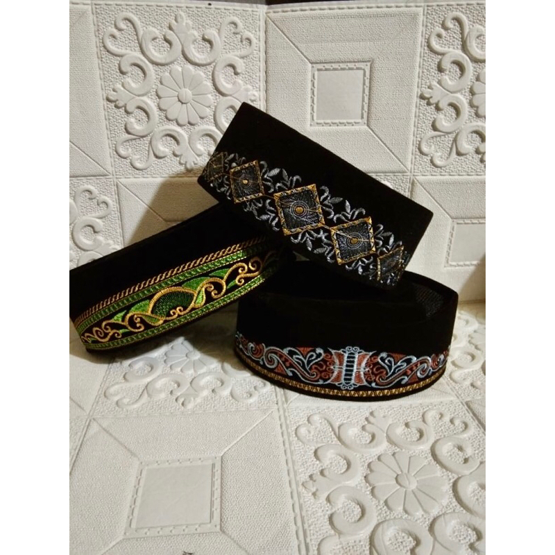 peci  songkok hitam/ peci songkok bordir / peci songkok motif /peci hitam bordir/