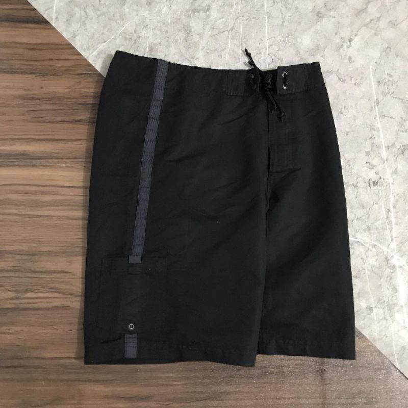 celana pendek Gap size 30-31 second bekas preloved Branded