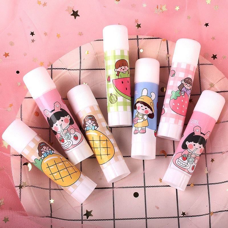 

Lem Perekat Kertas Padat Glue Stick Lem Stik Batang Putar Sekolah Kantor Motif Korea Lucu