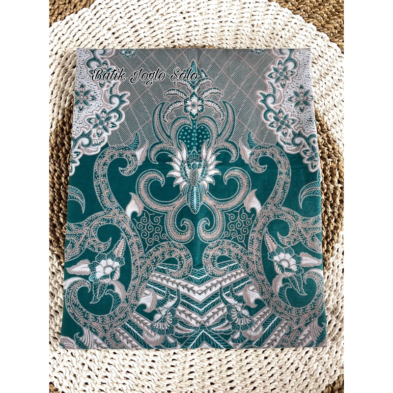 Kain Batik Solo BANYU HIJAU Bahan Rok / Bahan Katun / Bahan Tunik / Bahan Rok Lilit
