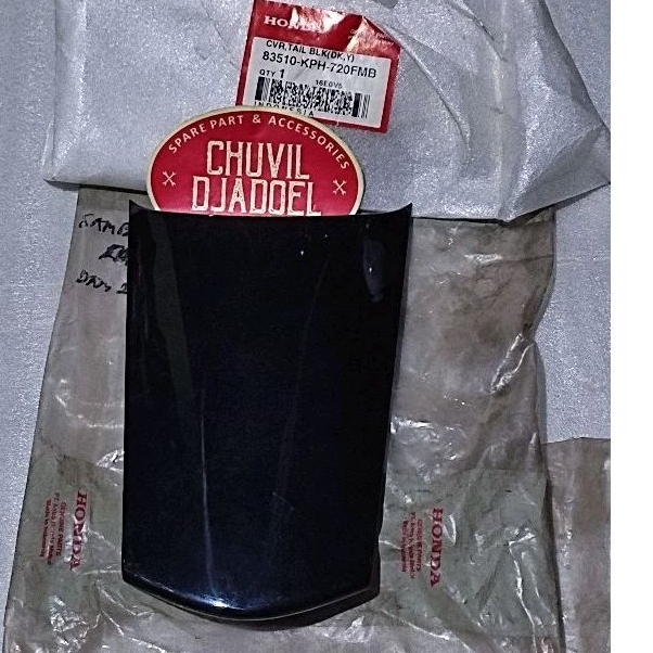 Cover Tail Sambungan Bodi Belakang Honda Karisma 125 Original