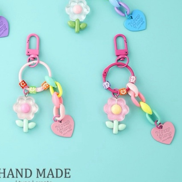 FLOWER RESIN KEYCHAIN - Goms Home (gantungan kunci tas bunga resin pink tua muda keychain bagchain)