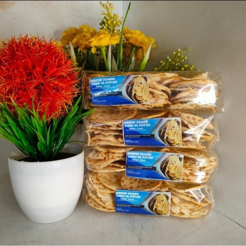 

LIMITLESS KERIPIK TEMPE SAGU KEMASAN KECIL OLEH OLEH KHAS BLITAR