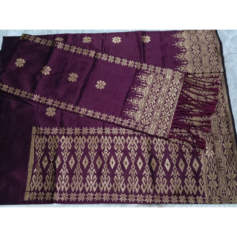 Songket silungkang manggis gold