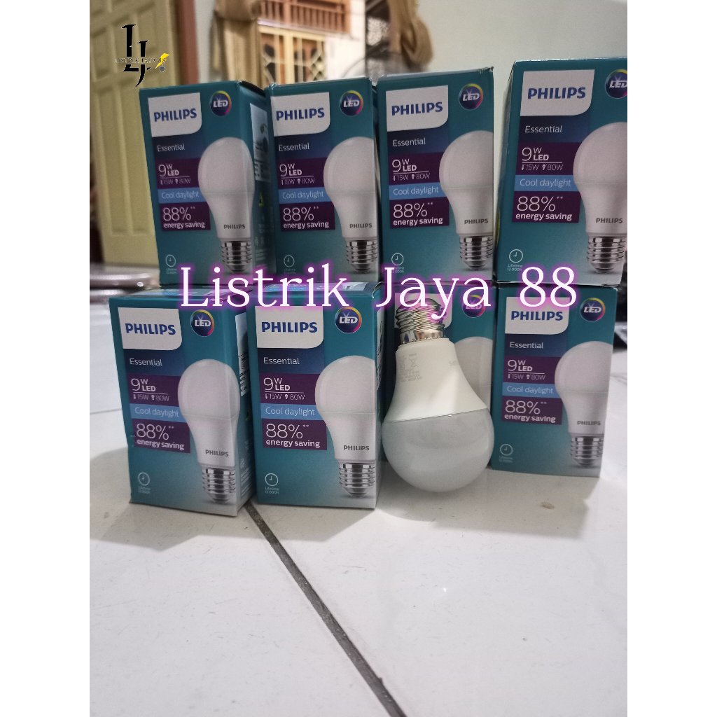 Lampu LED Philips Essential 9W