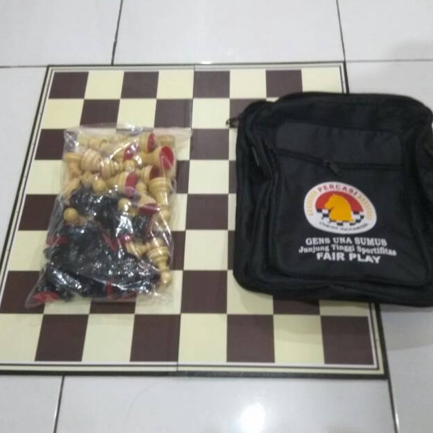 KODE V4F Catur PERCASI  Catur Lipat Percasi Kayu 5cm