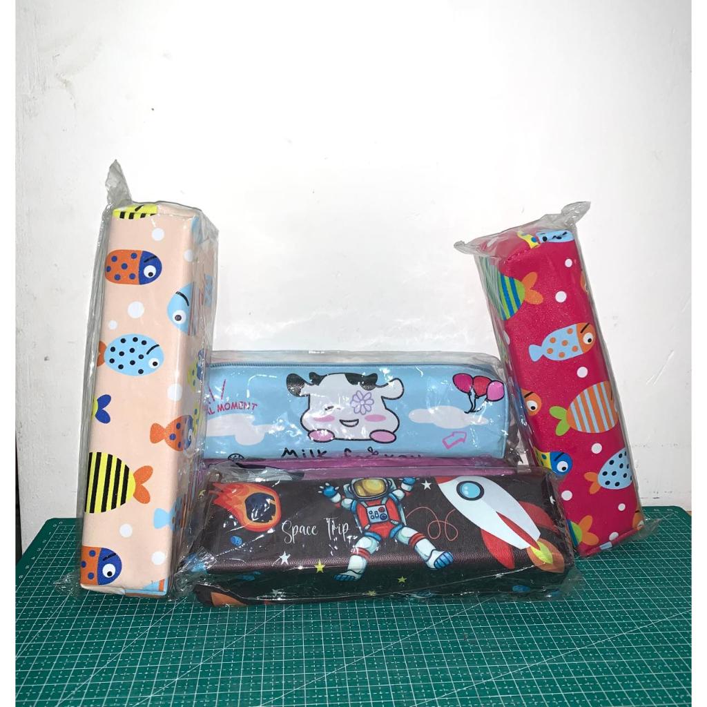 

Tempat Pensil Anak Karakter Motif Lucu Resleting