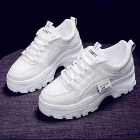 Sepatu Wanita Sneaker Korean Style Sneaker Wanita Putih