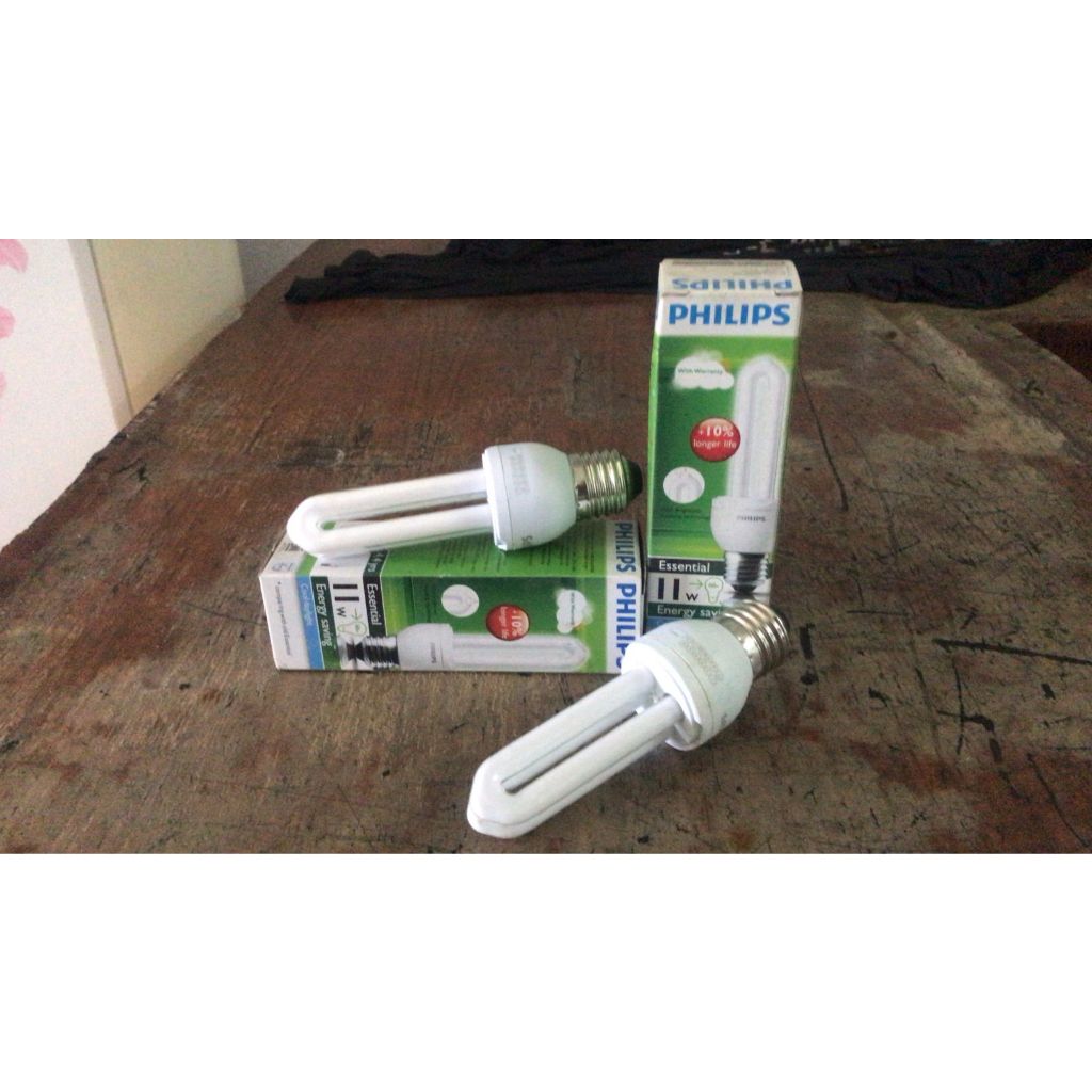 lampu philips essential sumpit 11 Watt panjang