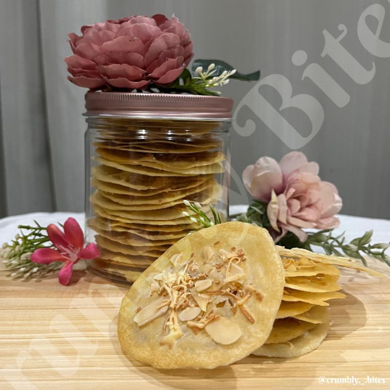 

Almond Crispy Cheese