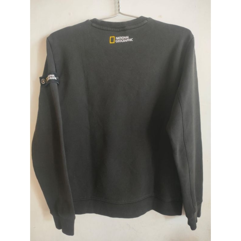 crewneck national geogrhapic