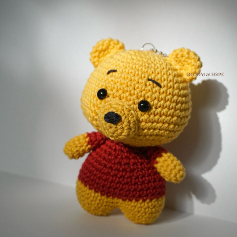Gantungan Amigurumi Pooh / Winnie The Pooh / Gantungan Tas / Gantungan Kunci / Crochet Pooh Bag Char