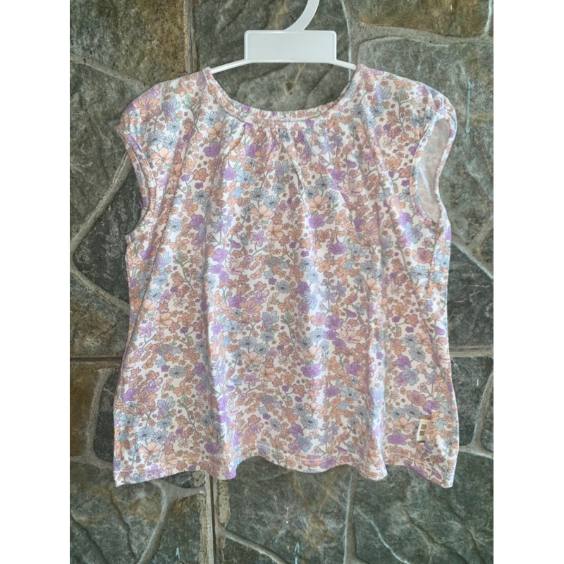 Atasan anak preloved
