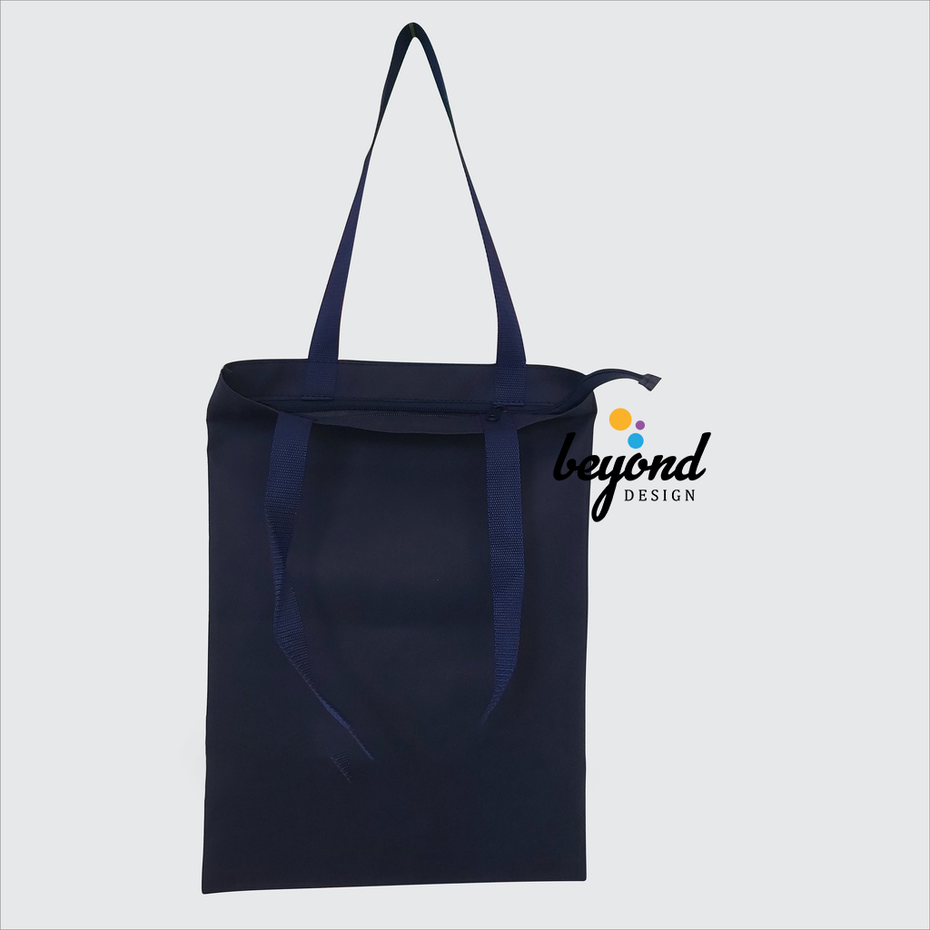 

Tas Spunbond Polos Tebal Resleting 30x40cm